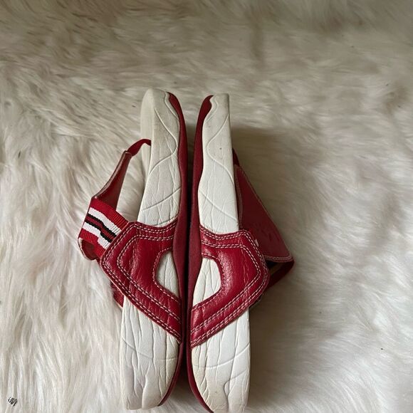 La Gear leather and fabric White,red and Blue t wedge thong sandals size… - Picture 5 of 8